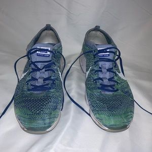 Nike flyknit zoom shoes